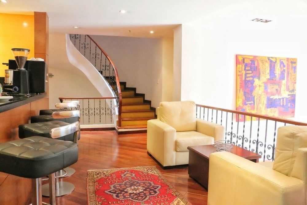 Hotel Emaus Богота Экстерьер фото