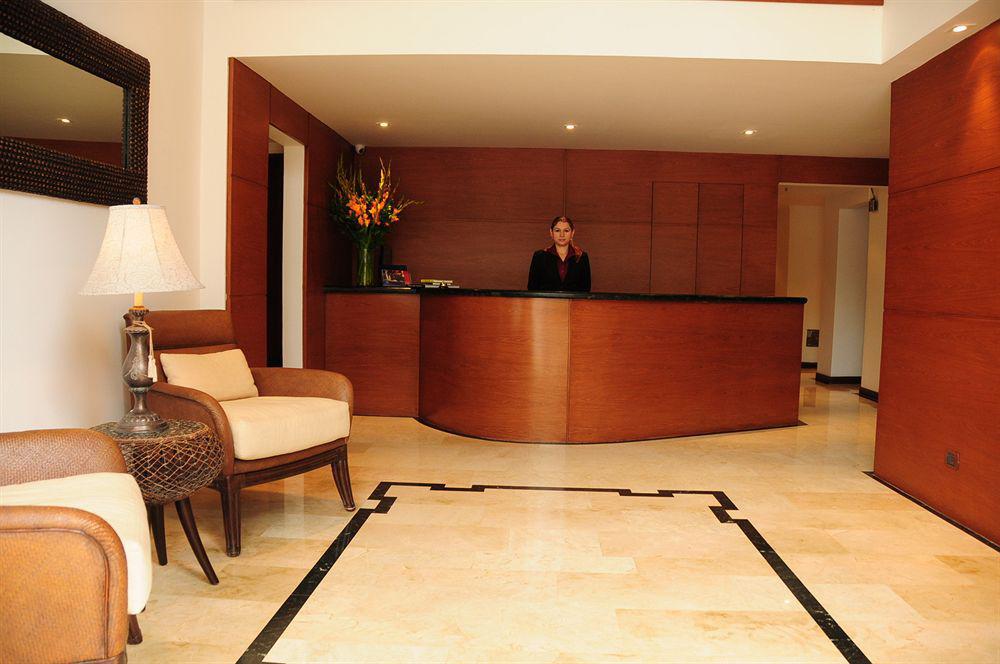 Hotel Emaus Богота Экстерьер фото
